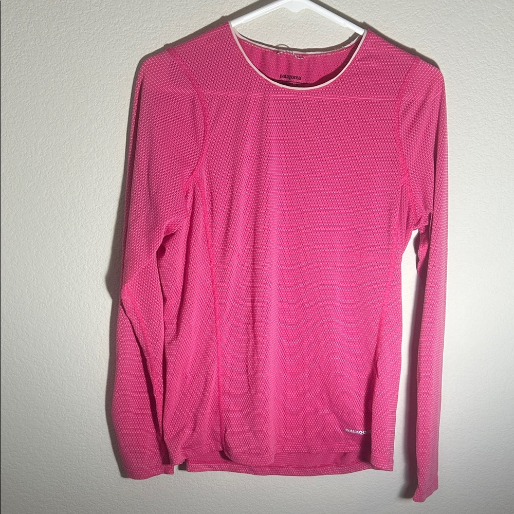 Patagonia Women's Long-Sleeved Outpacer Base Layer Shirt